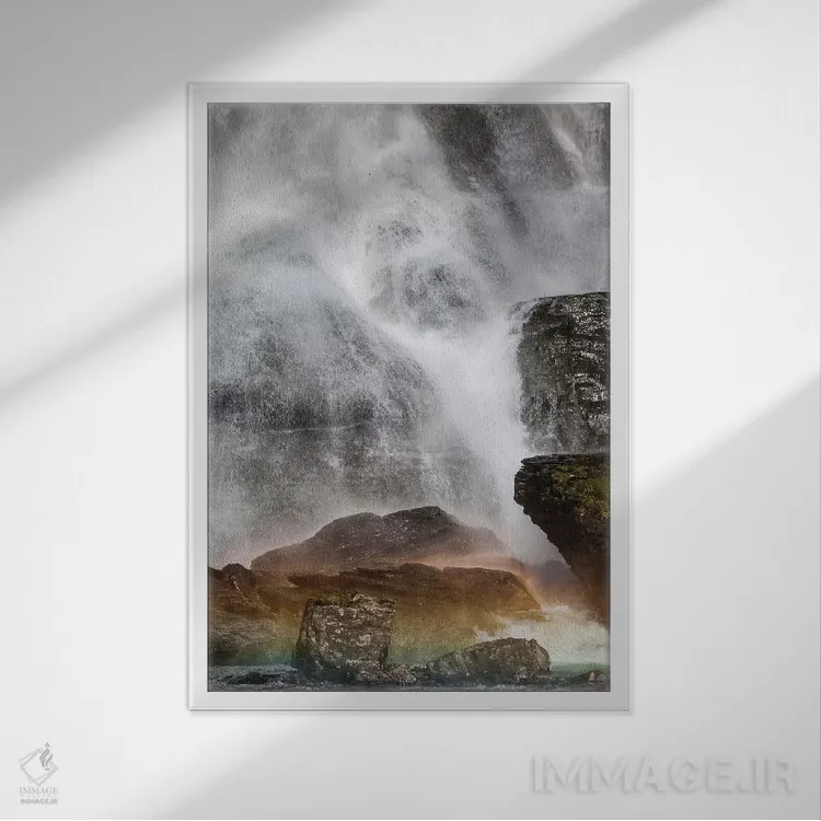 تابلو دکوراتیو نروژ، استاینزداس فوسن اثر میکولاج گوسپودرک - نمای قابدار سفید