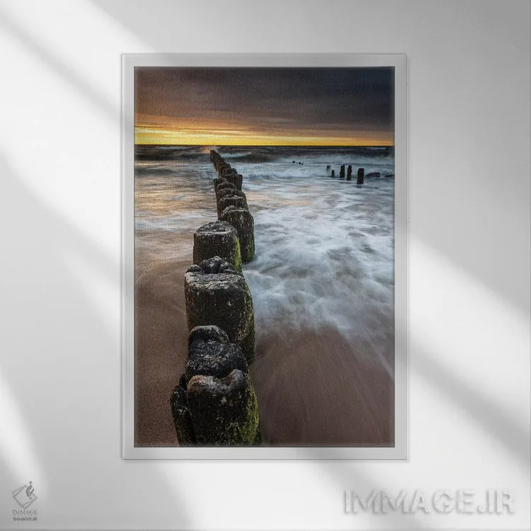 تابلو دکوراتیو لهستان، دریای بالتیک XIII اثر میکولاج گوسپودرک - نمای قابدار سفید