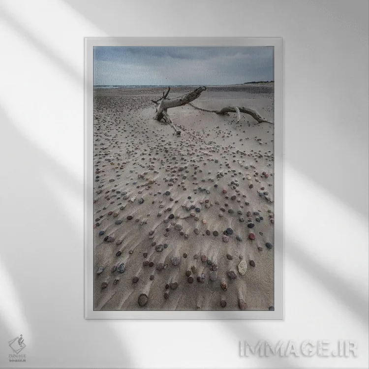 تابلو دکوراتیو لهستان، دریای بالتیک، پارک ملی اسلوینسکی II اثر میکولاج گوسپودرک - نمای قابدار سفید