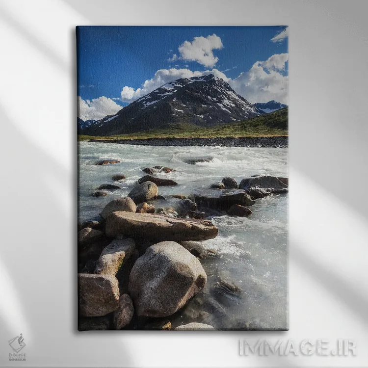 تابلو دکوراتیو یوتونهیمن، نروژ اثر میکولاج گوسپودرک - نمای روبهرو روی دیوار