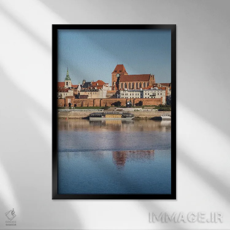 تابلو دکوراتیو تورون، ویستولا، شهر قدیمی، لهستان اثر میکولاج گوسپودرک - نمای قابدار مشکی