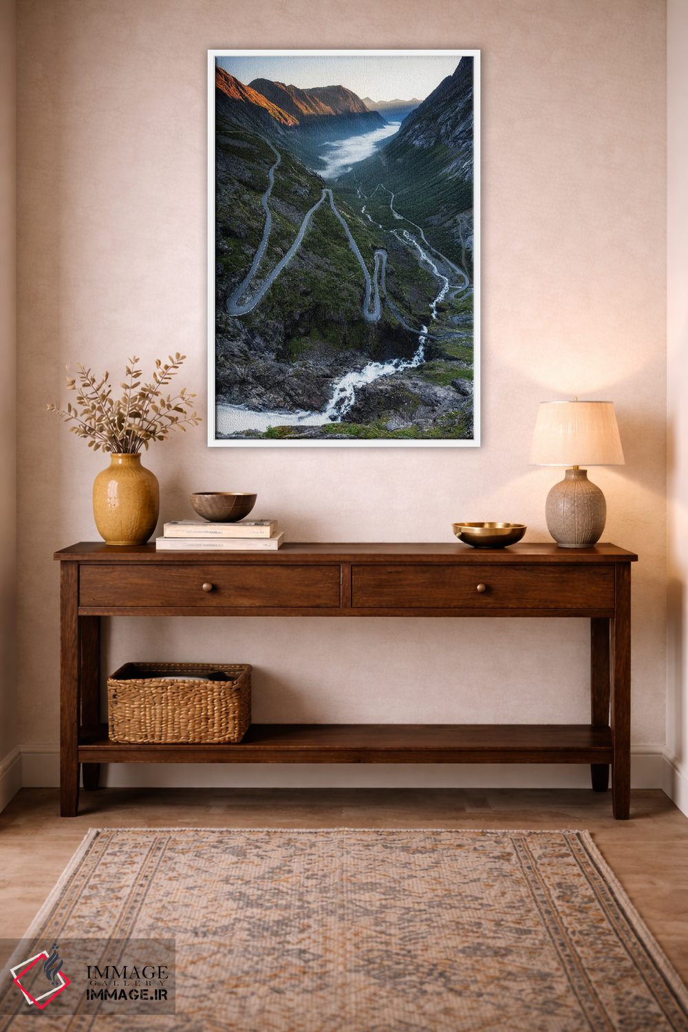 تابلو دکوراتیو جاده کوهستانی مارپیچ ترولستیگن، نروژ اثر میکولاج گوسپودرک - D3W