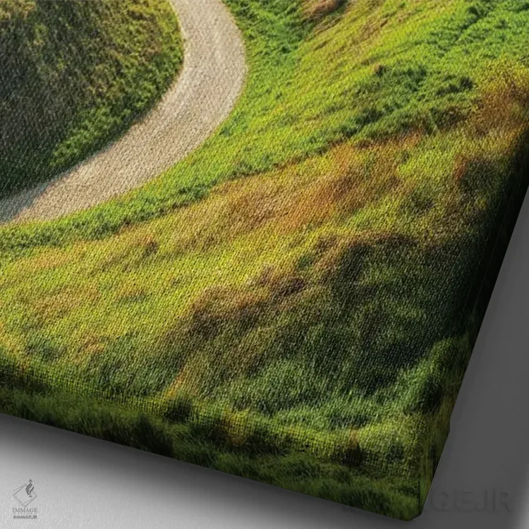 تابلو دکوراتیو جاده جادویی اثر میکولاج گوسپودرک - نمای نزدیک بافت بوم