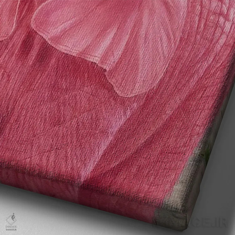 تابلو دکوراتیو لمس عشق اثر لورا کرتین - نمای نزدیک بافت بوم