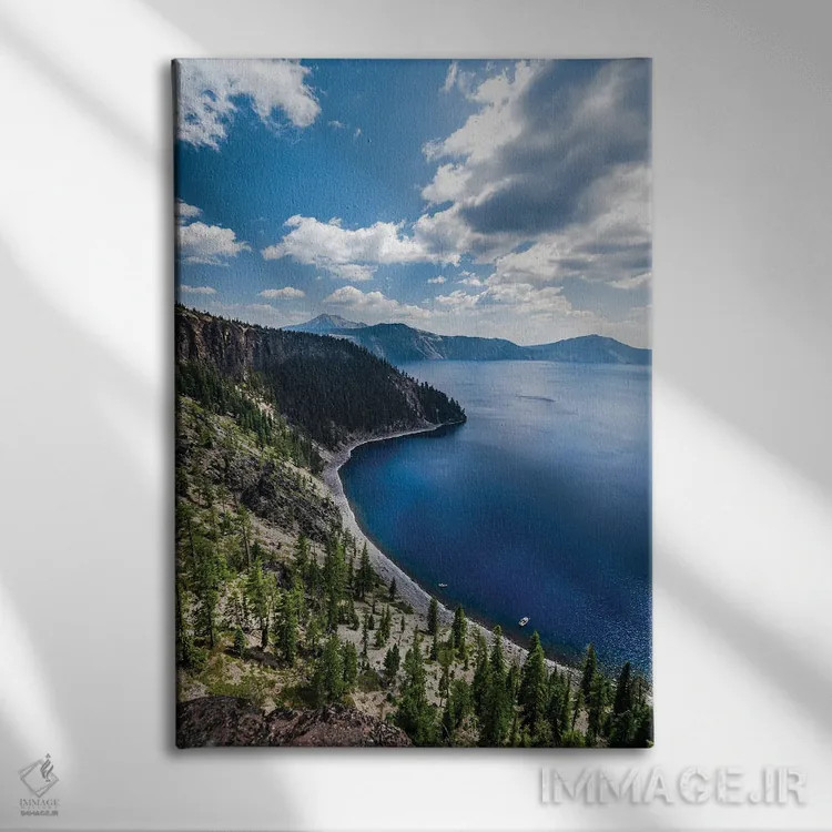 تابلو دکوراتیو آبی های دریاچه اثر لوکاس مور - نمای روبهرو روی دیوار