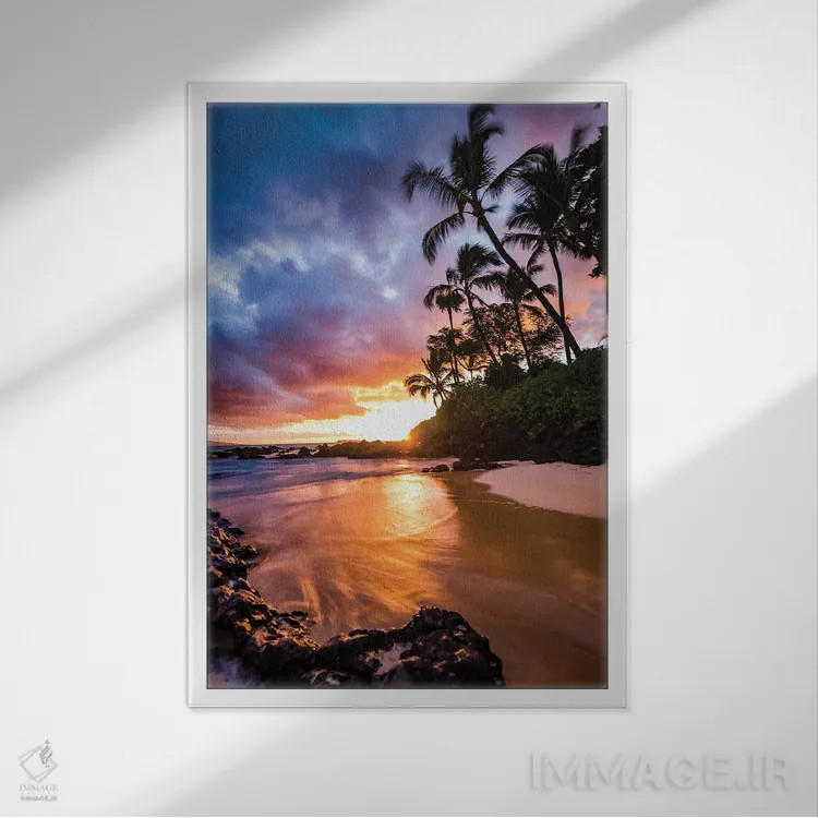 تابلو دکوراتیو غروب کنار ساحل اثر لوکاس مور - نمای قابدار سفید