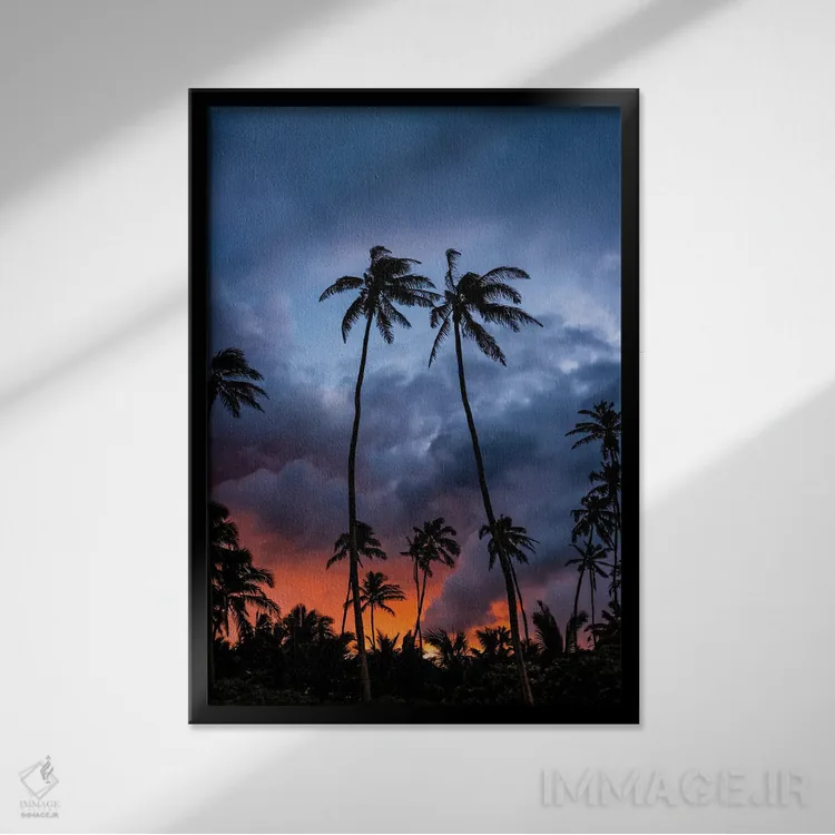 تابلو دکوراتیو غروب آتشین اثر لوکاس مور - نمای قابدار مشکی