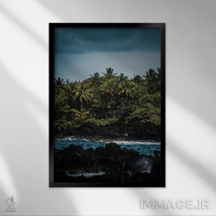 تابلو دکوراتیو در کنار دریا اثر لوکاس مور - نمای قابدار مشکی