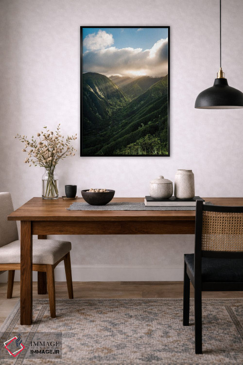 تابلو دکوراتیو دره نور اثر لوکاس مور - D6B