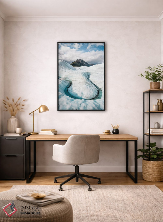 تابلو دکوراتیو سفر سرد اثر لوکاس مور - D3B