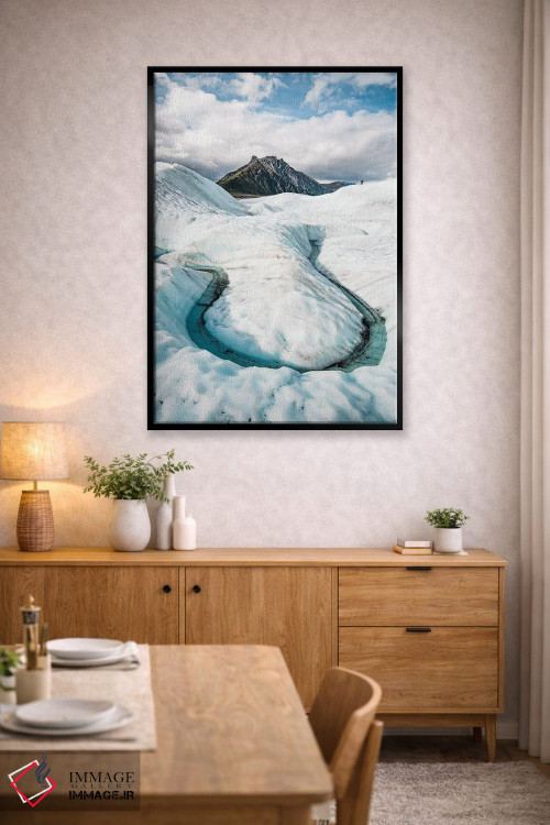 تابلو دکوراتیو سفر سرد اثر لوکاس مور - D5B