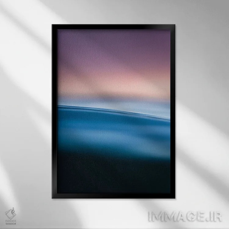 تابلو دکوراتیو آرامش اثر لوکاس مور - نمای قابدار مشکی