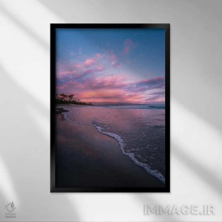 تابلو دکوراتیو طلوع به رنگ پشمک اثر لوکاس مور - نمای قابدار مشکی