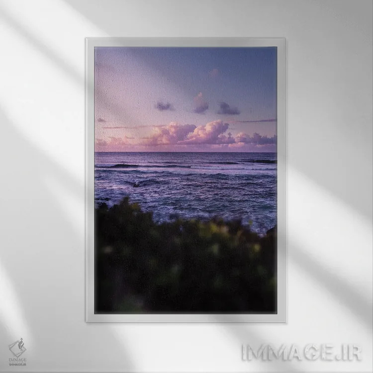 تابلو دکوراتیو غروب خیال انگیز اثر لوکاس مور - نمای قابدار سفید