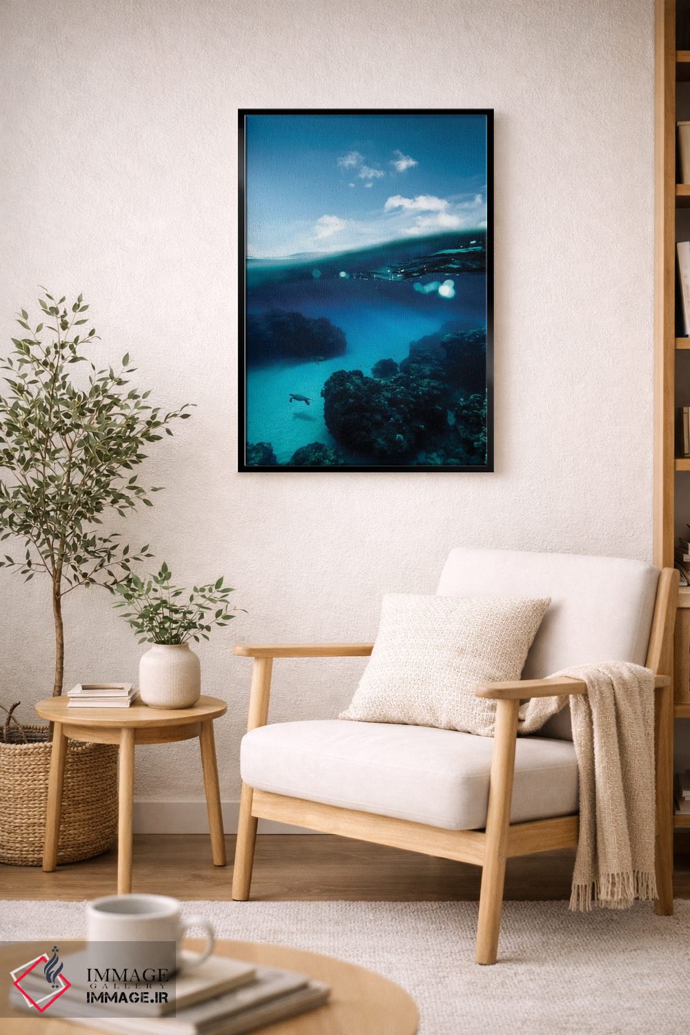 تابلو دکوراتیو دریای آبی عمیق اثر لوکاس مور - D2B