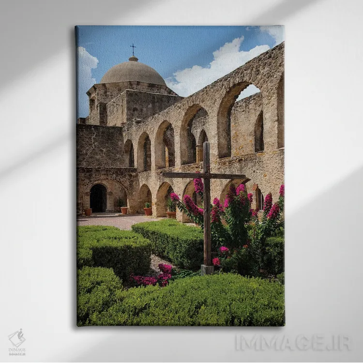 تابلو دکوراتیو ایوان قوسی در کلیسای میسیون سن خوزه، سن آنتونیو اثر لری دیتو - نمای روبهرو روی دیوار