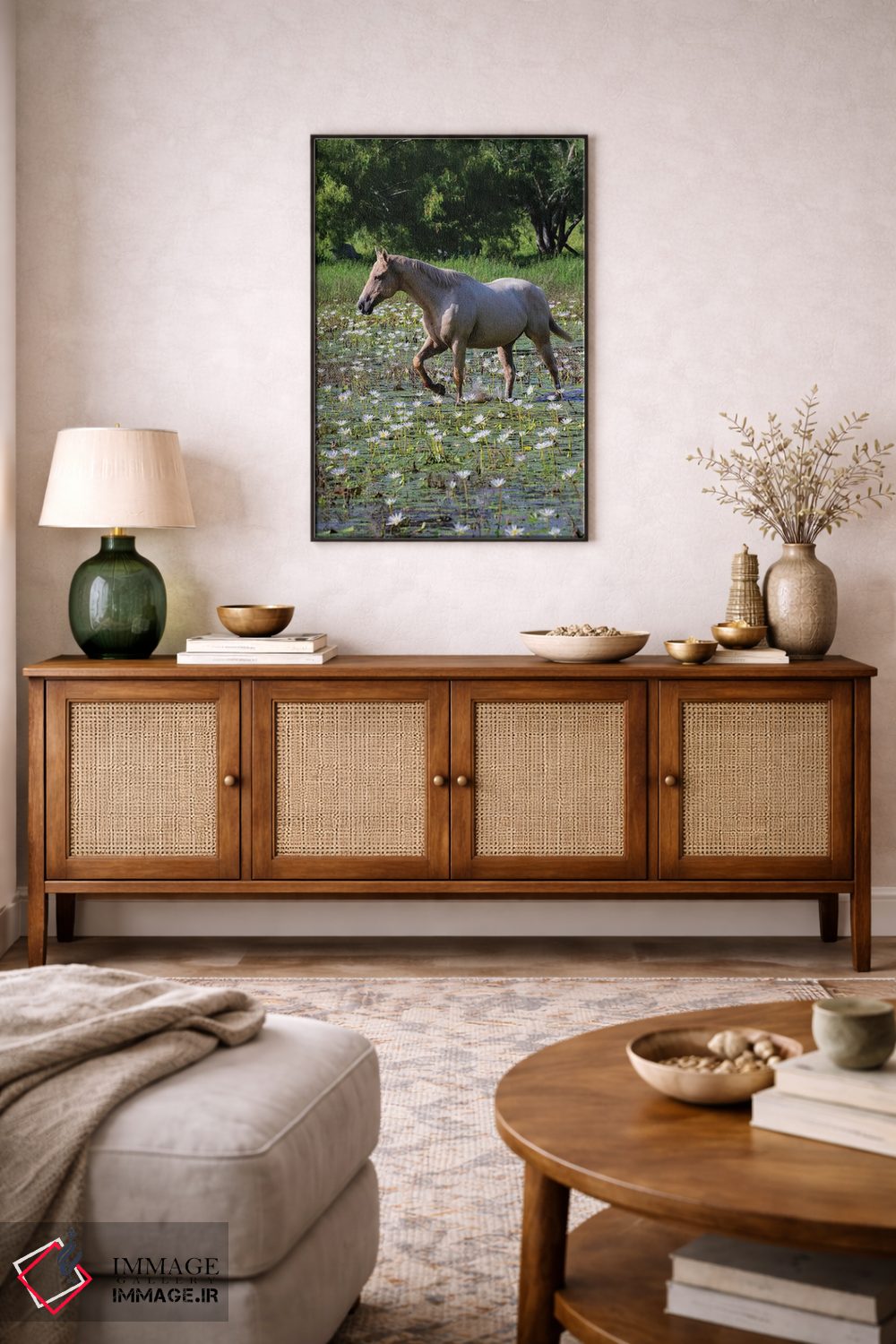 تابلو دکوراتیو اسب در حال قدم زدن در برکه کم عمق اثر لری دیتو - D5B