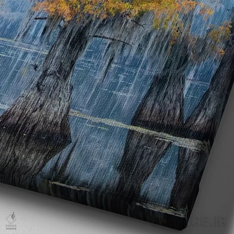 تابلو دکوراتیو سرو باتلاقی در رنگ های پاییز اثر لری دیتو - نمای نزدیک بافت بوم