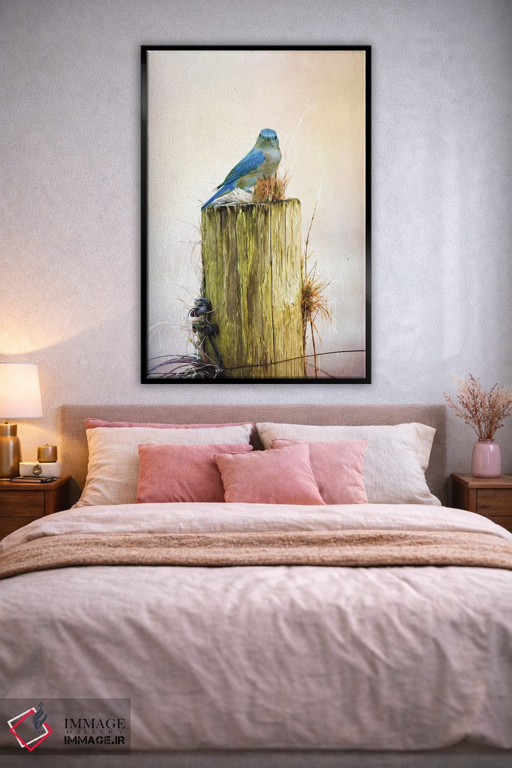 تابلو دکوراتیو مرغ آبی ماده روی تیرک حصار اثر لورا دی یانگ - D2B