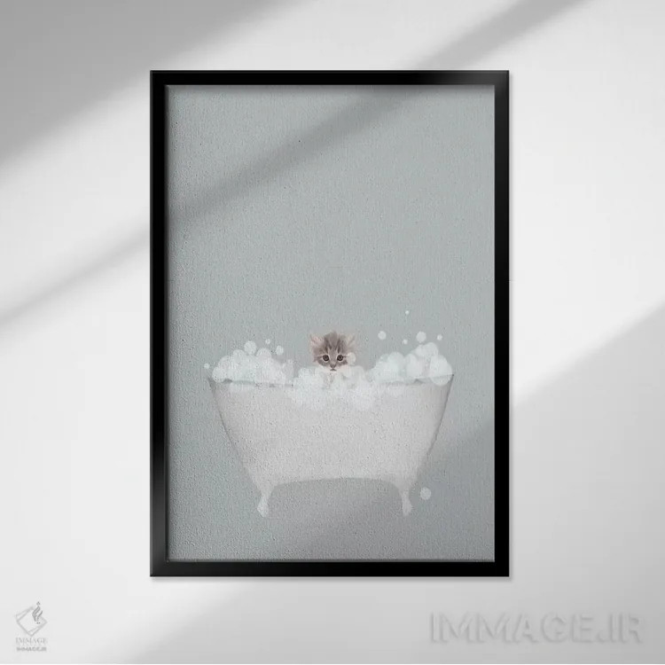 تابلو دکوراتیو حمام آبی گربه بچه اثر لیا استراتسما - نمای قابدار مشکی