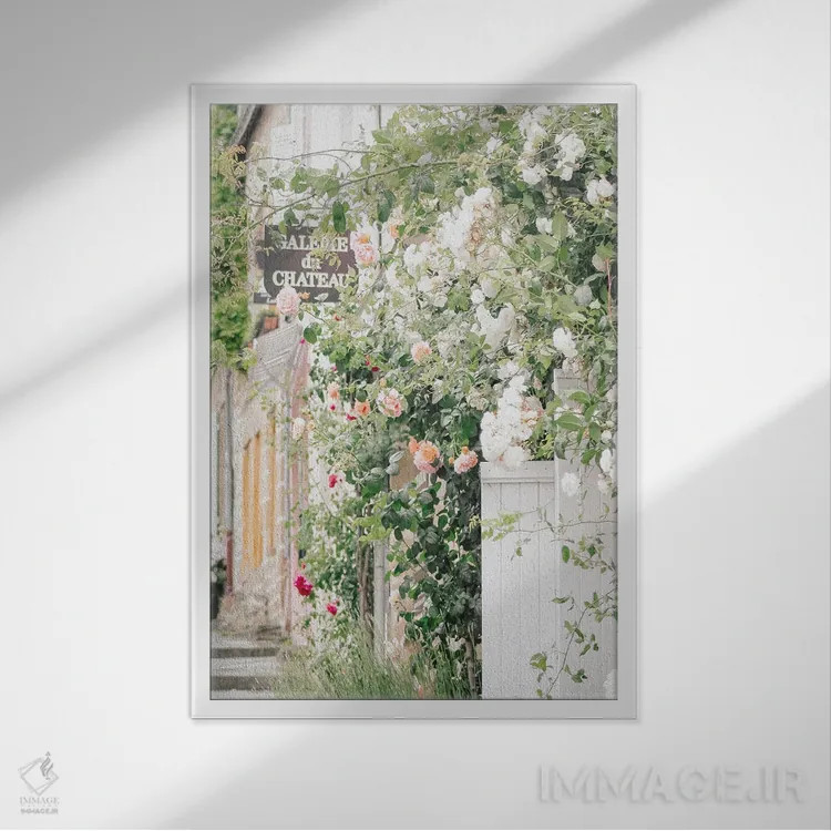 تابلو دکوراتیو سلام گل ها اثر لیا استراتسما - نمای قابدار سفید