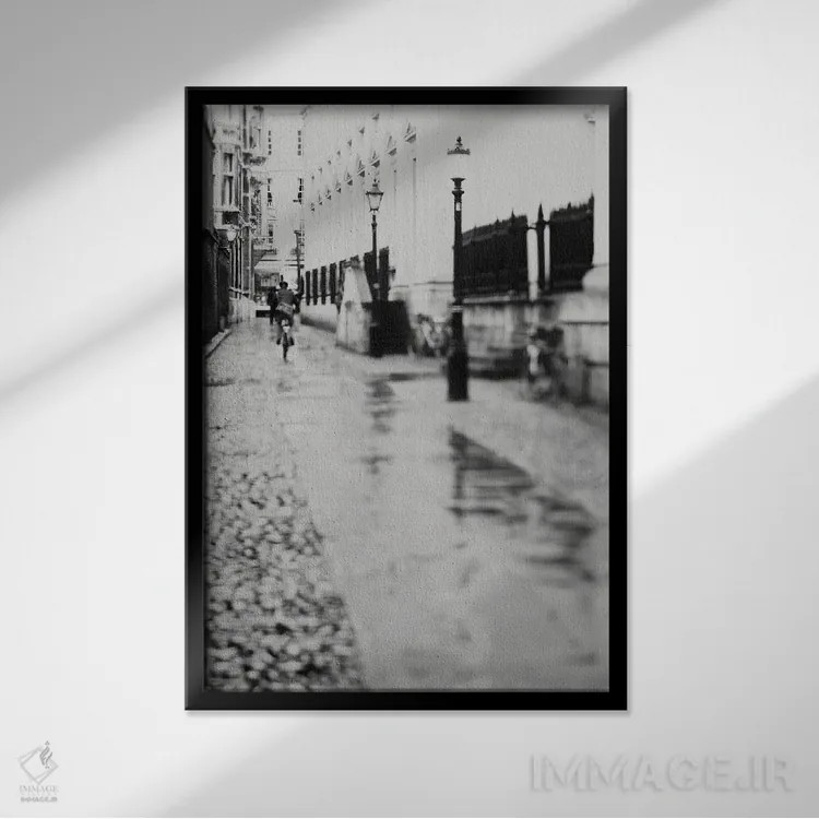 تابلو دکوراتیو در خیابان های کمبریج اثر لورا ایوانز - نمای قابدار مشکی