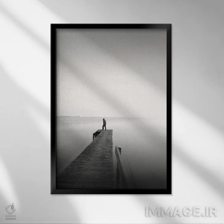 تابلو دکوراتیو سکون اثر لنا وایسبک - نمای قابدار مشکی