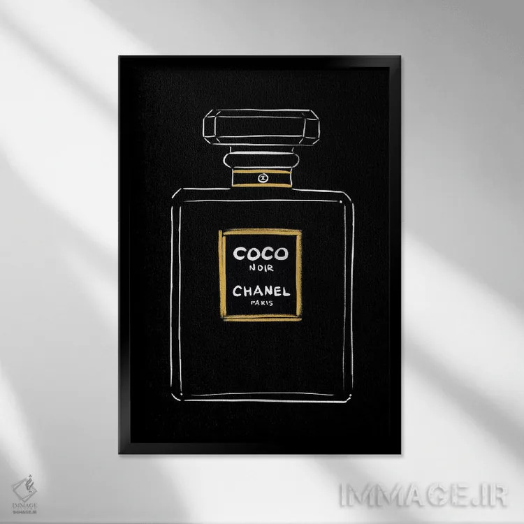تابلو دکوراتیو شنل کوکو نوآر اثر لا فم ژوژو - نمای قابدار مشکی