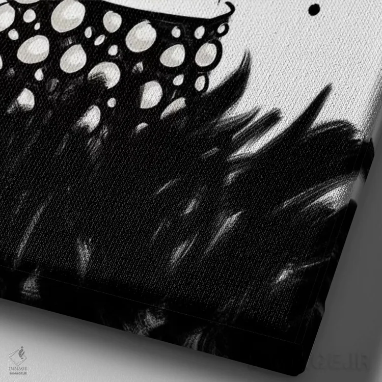 تابلو دکوراتیو عینک آفتابی شنل اثر لا فم ژوژو - نمای نزدیک بافت بوم