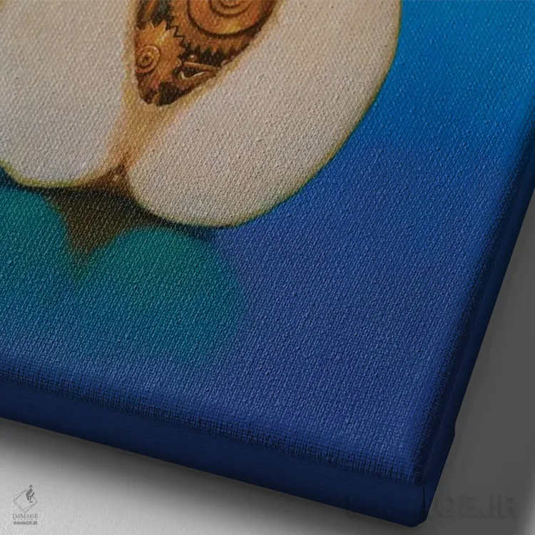 تابلو دکوراتیو گلابی استیم پانک اثر لیزا فالکن سترن - نمای نزدیک بافت بوم