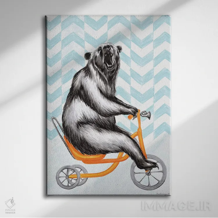 تابلو دکوراتیو خرس روی دوچرخه اثر آملی لگو - نمای روبهرو روی دیوار