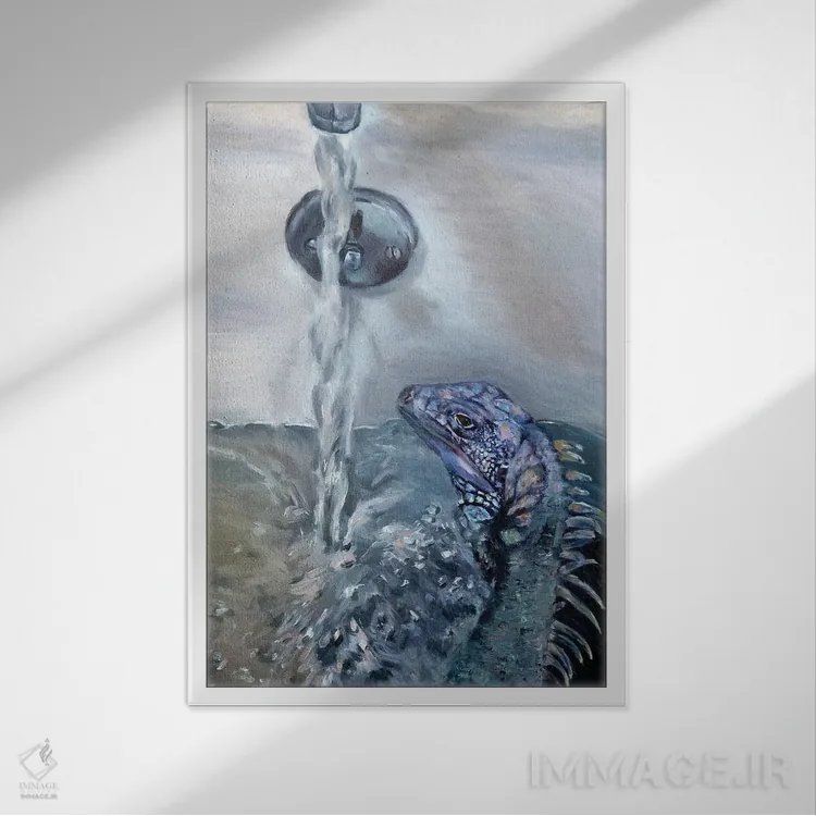 تابلو دکوراتیو حمام مارمولک اثر لیزا گلدفارب - نمای قابدار سفید