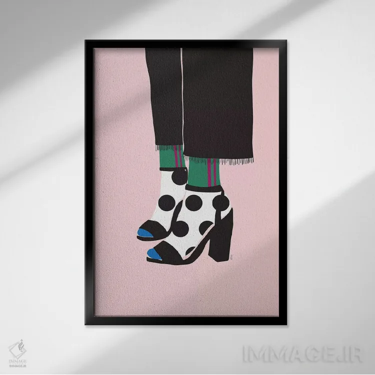 تابلو مینیمال جوراب و پاشنه دار اثر لیندا گوبتا - نمای قابدار مشکی