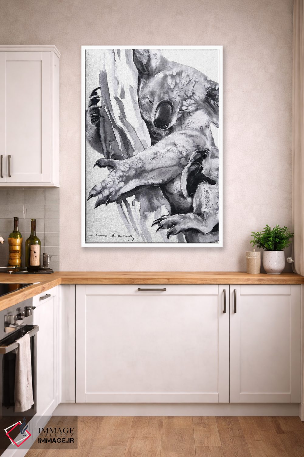 تابلو دکوراتیو آغوش کوالا ۲ اثر سو بنگ لیم - D4W