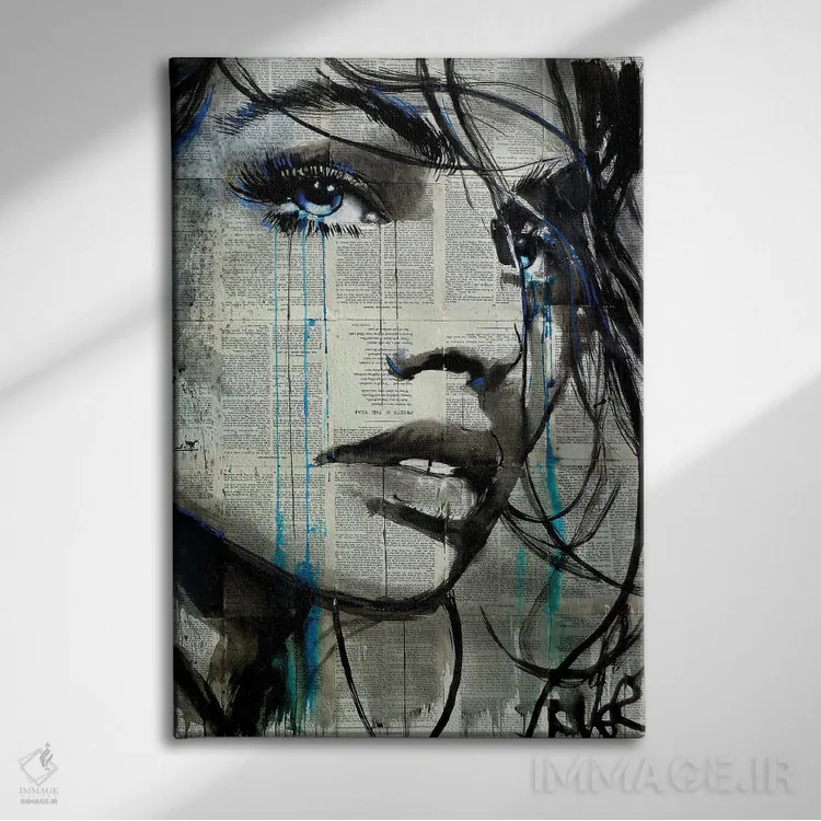 تابلو دکوراتیو نقطه کانونی اثر لوی جوور - نمای روبهرو روی دیوار