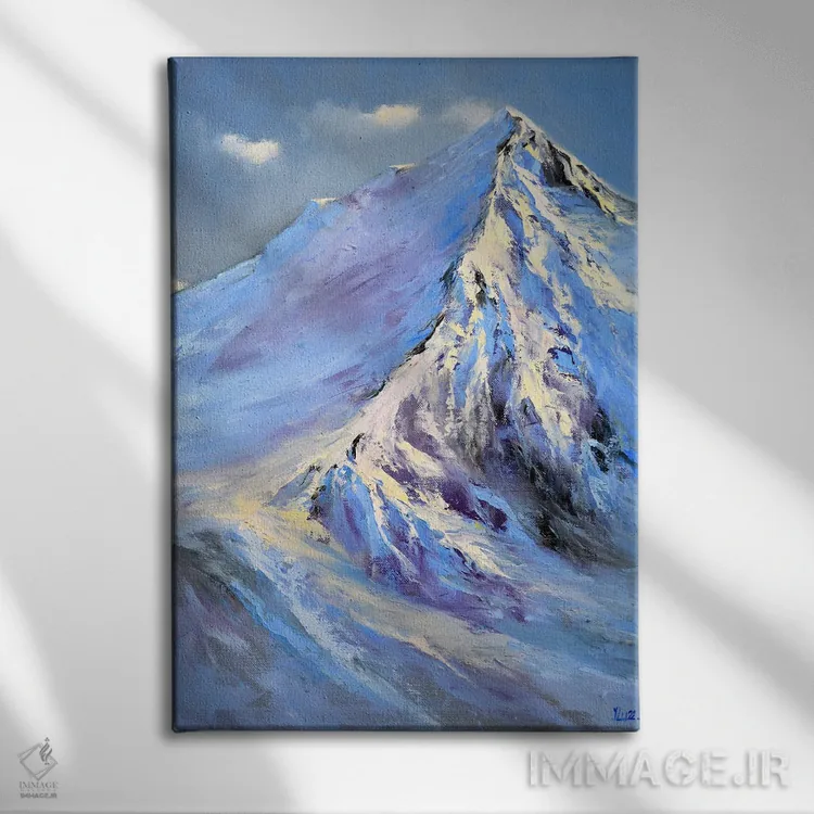 تابلو دکوراتیو قله های برفی اثر النا لوکینا - نمای روبهرو روی دیوار