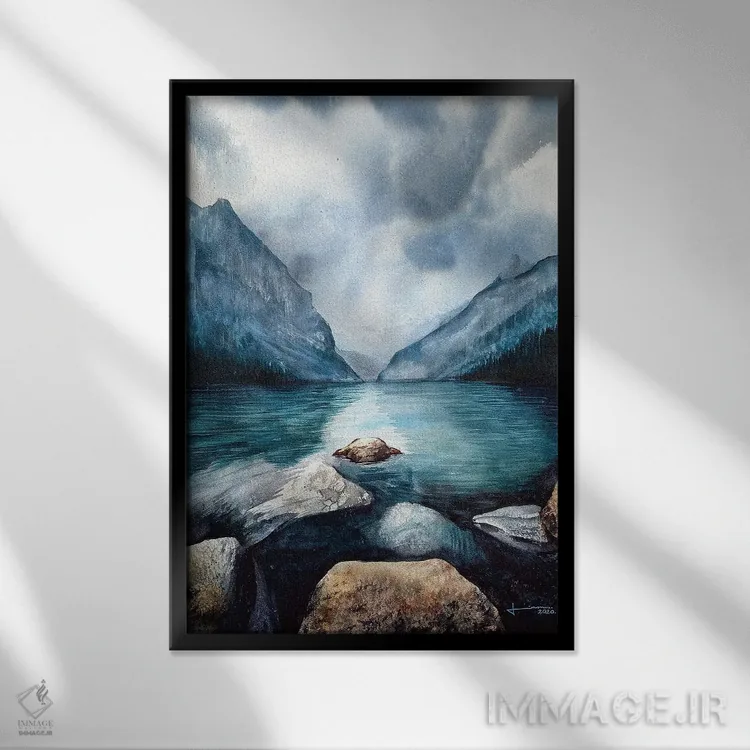 تابلو دکوراتیو لبه سنگی آب اثر لیام کوموات - نمای قابدار مشکی