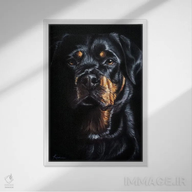 تابلو دکوراتیو روتوایلر اثر لینزی کیوی - نمای قابدار سفید