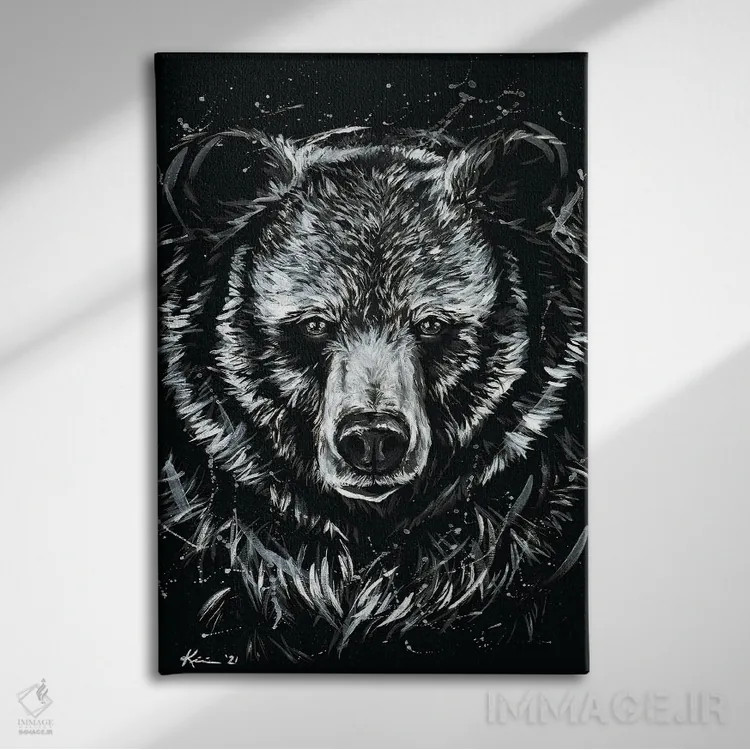 تابلو دکوراتیو خرس گریزلی اثر لینزی کیوی - نمای روبهرو روی دیوار