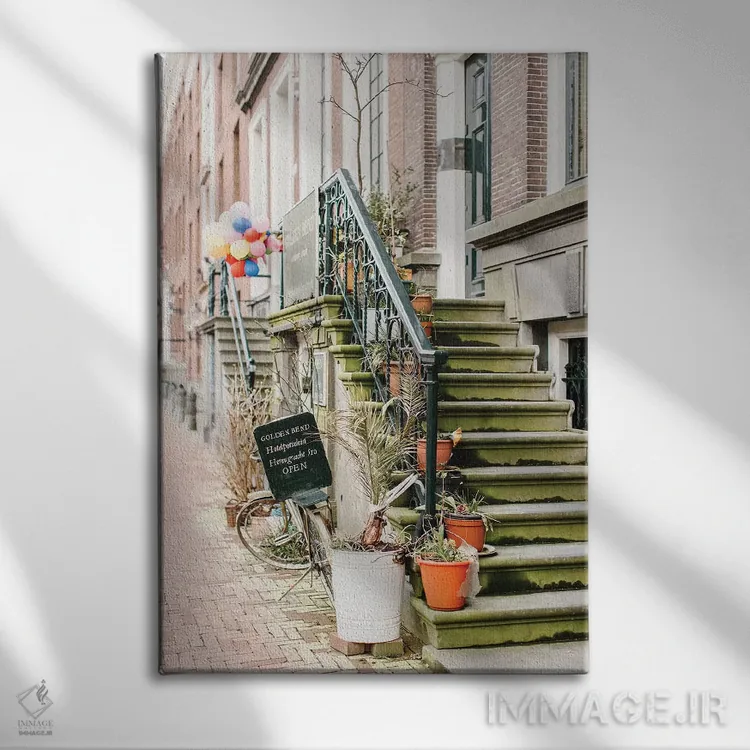 تابلو دکوراتیو Golden Bend Neighborhood, Amsterdam,دوچرخه، محله گلدن… اثر لاولی لیتل هوم کو - نمای روبهرو روی دیوار