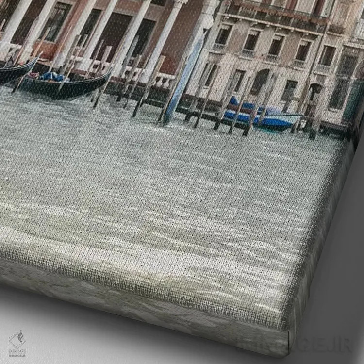 تابلو دکوراتیو Venice, Italy,کانال ونیز شماره ۲، ونیز، ایتالیا اثر لاولی لیتل هوم کو - نمای نزدیک بافت بوم