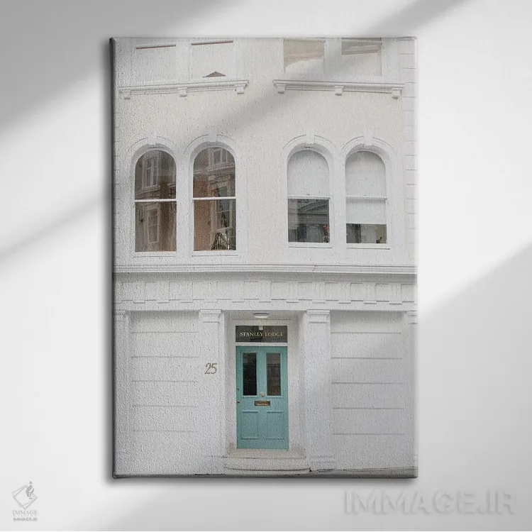 تابلو دکوراتیو London, England,در آبی شماره ۱، لندن، انگلستان اثر لاولی لیتل هوم کو - نمای روبهرو روی دیوار