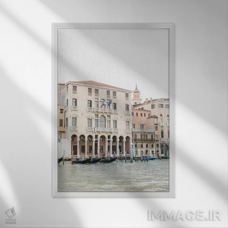 تابلو دکوراتیو Venice, Italy,کانال ونیز شماره ۲، ونیز، ایتالیا اثر لاولی لیتل هوم کو - نمای قابدار سفید