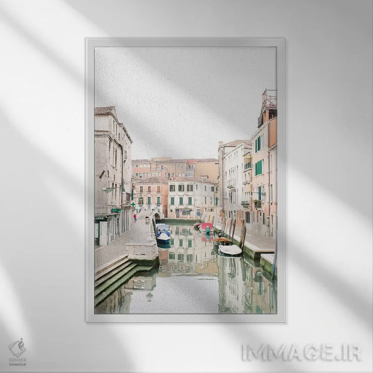 تابلو دکوراتیو Venice, Italy,کانال ونیز شماره ۳، ونیز، ایتالیا اثر لاولی لیتل هوم کو - نمای قابدار سفید