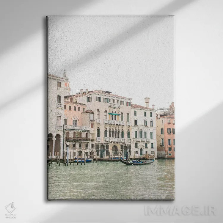 تابلو دکوراتیو Venice, Italy,ساختمان های کنار کانال شماره ۱، ونیز، ا… اثر لاولی لیتل هوم کو - نمای روبهرو روی دیوار