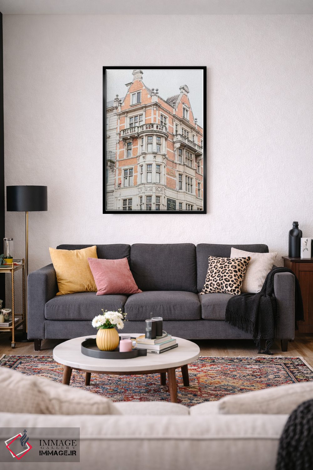 تابلو دکوراتیو London, England,گوشه ساختمان، لندن، انگلستان اثر لاولی لیتل هوم کو - D3B