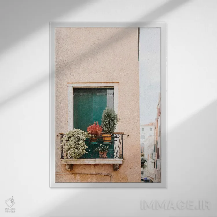 تابلو دکوراتیو Venice, Italy,کرکره های سبز، ونیز، ایتالیا اثر لاولی لیتل هوم کو - نمای قابدار سفید