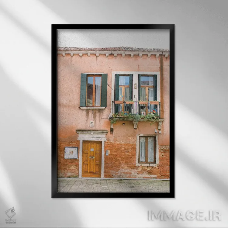 تابلو دکوراتیو Venice, Italy,ساختمان پاستلی، ونیز، ایتالیا اثر لاولی لیتل هوم کو - نمای قابدار مشکی