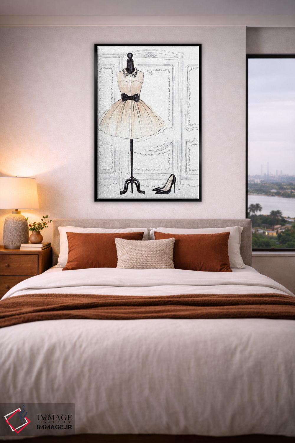 تابلو دکوراتیو لباس شیک اثر لالانا آرتس - D3B