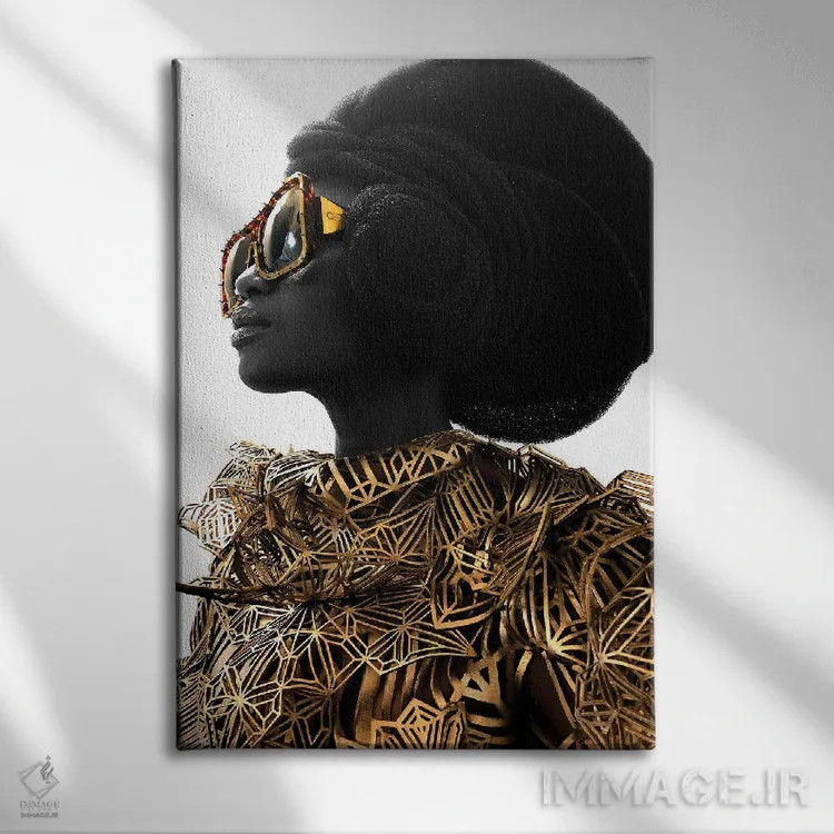 تابلو دکوراتیو سپر اثر لولیتا لورنزو - نمای روبهرو روی دیوار